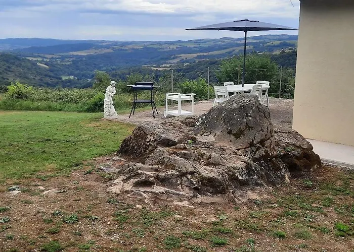 Le Rocher Casa de Férias *